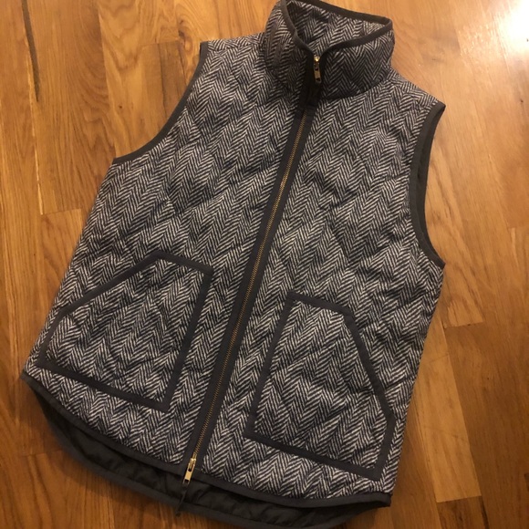 SOLD J. Crew Excursion Herringbone Quilted Vest - Picture 5 of 13